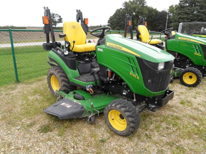 John Deere 1025R