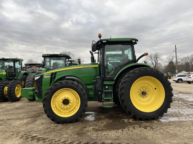 John Deere 8370R