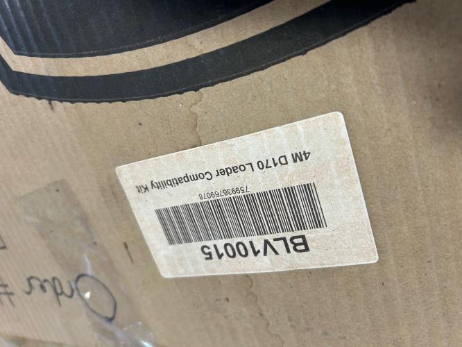 John Deere NEW BLV10015 VALVE, LINE/HOSE KIT D170