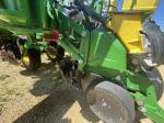 John Deere 1775NT
