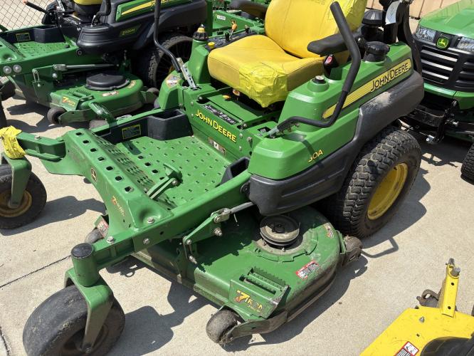 John Deere Z830A