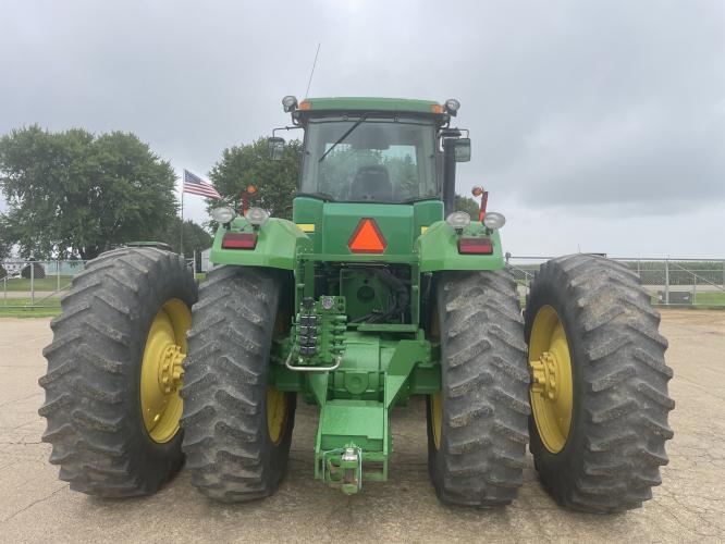 John Deere 9220