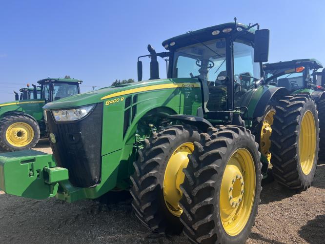 John Deere 8400R