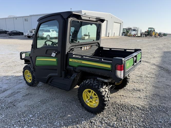 John Deere XUV 835M