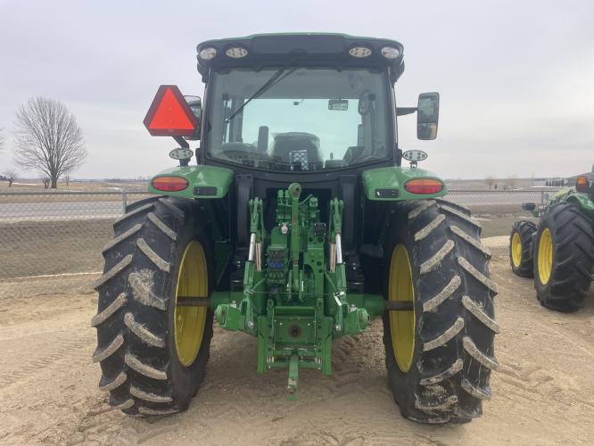 John Deere 6R 140