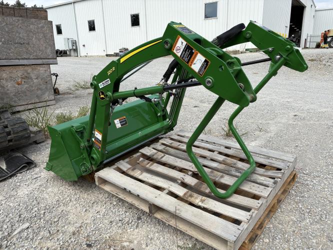 John Deere 120R