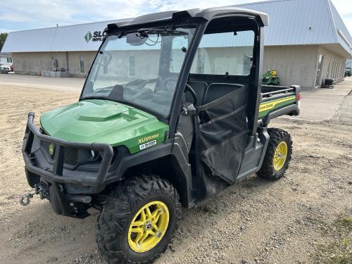 2023 John Deere XUV 835M