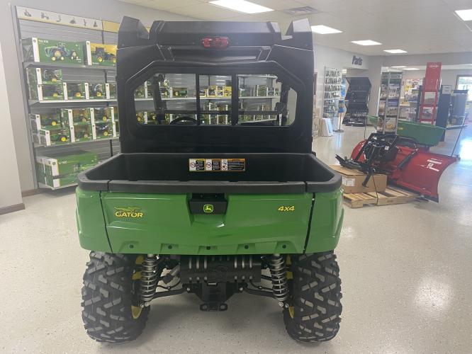 John Deere XUV590