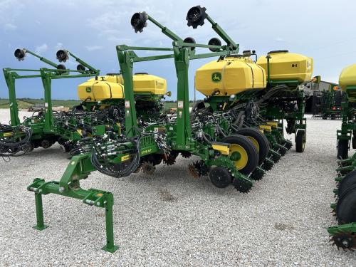 2025 John Deere 1775NT