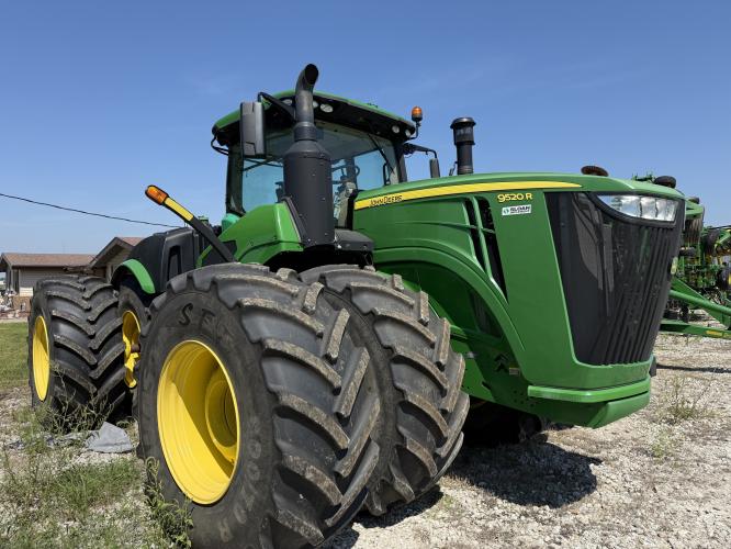 John Deere 9520R