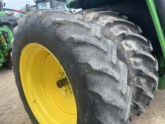 John Deere 4760