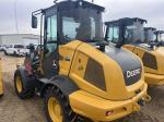 John Deere 324L