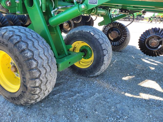 John Deere 2660VT