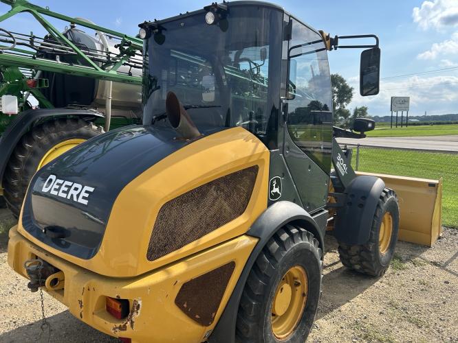 John Deere 304L