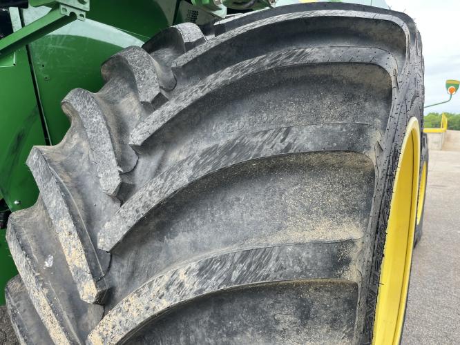 John Deere S780