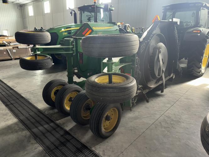 John Deere R15