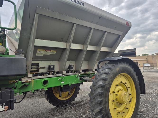 John Deere 4920