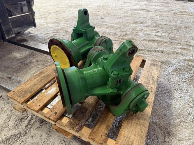John Deere HD COMBINE SPINDLES
