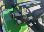 John Deere 825I