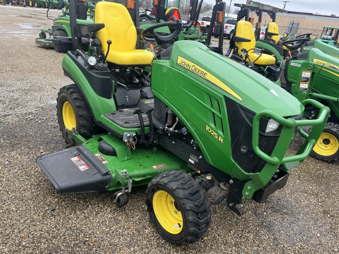 John Deere 1025R
