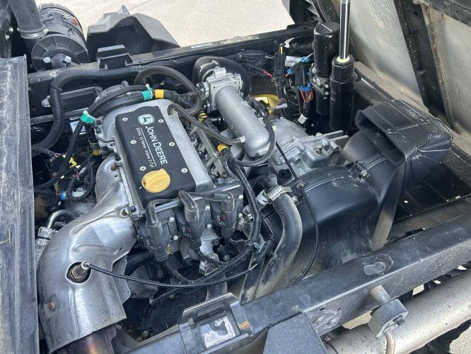 John Deere XUV 845R Premium Cab