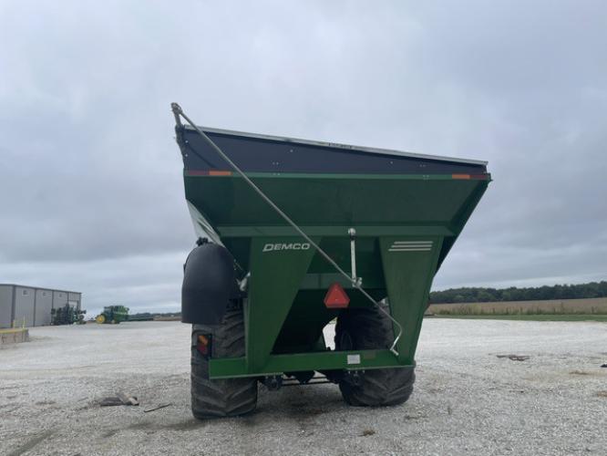Demco 1102