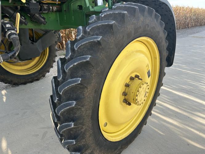John Deere 4730