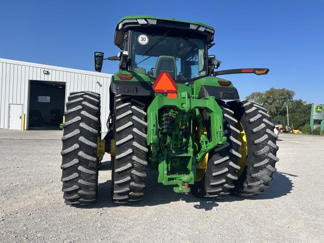 John Deere 8R 410