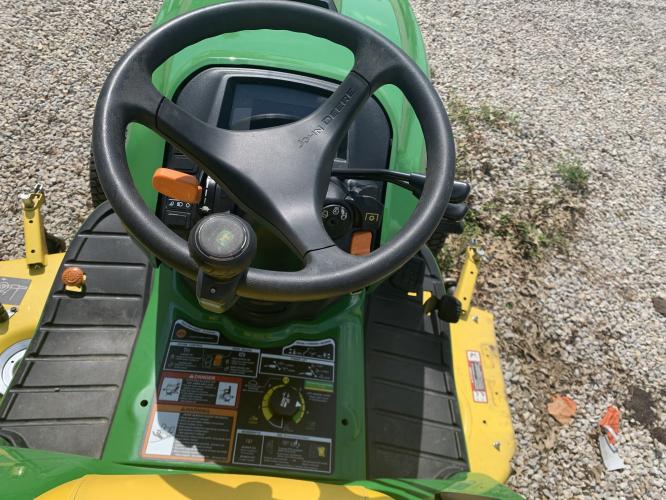 John Deere X730