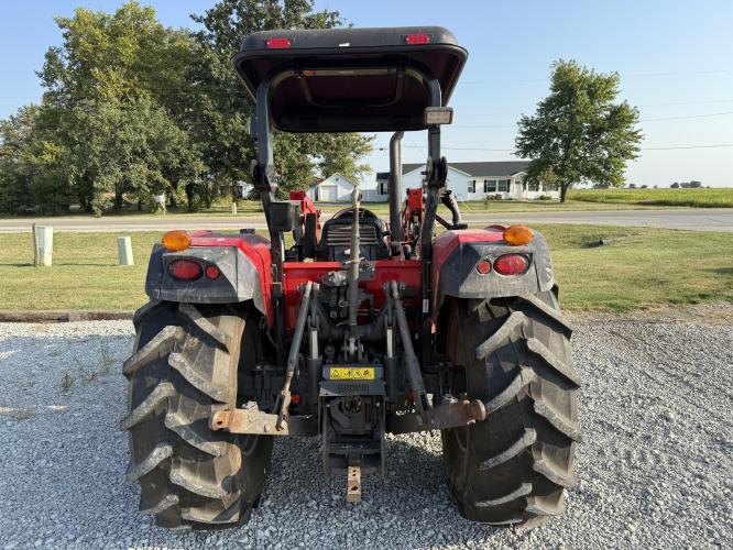Massey Ferguson 4710