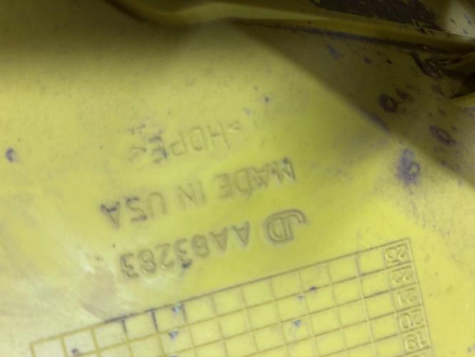 John Deere AA94623 1.6 bu hoppr ME5