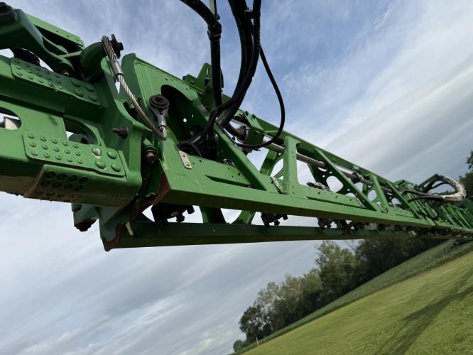 John Deere 612R