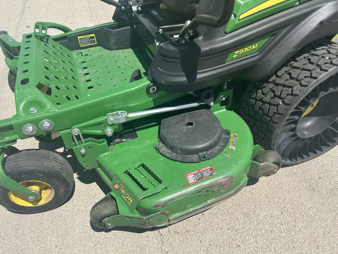 John Deere Z930M