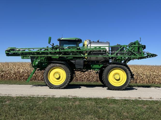 John Deere 616R