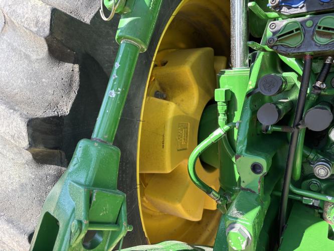 John Deere 8370R