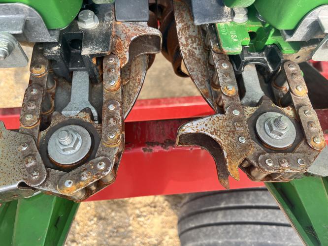 John Deere C12F