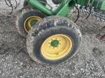 John Deere 2310