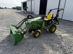 John Deere 1025R