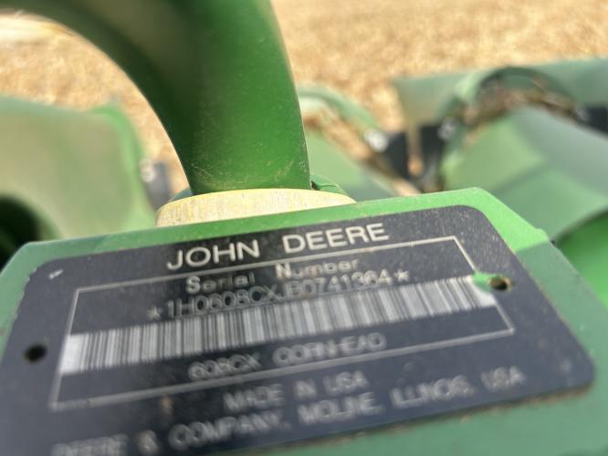 John Deere 608C
