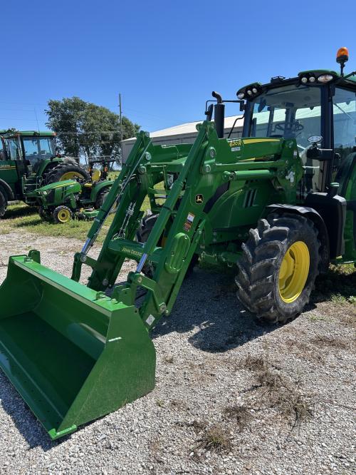 2023 John Deere 620R