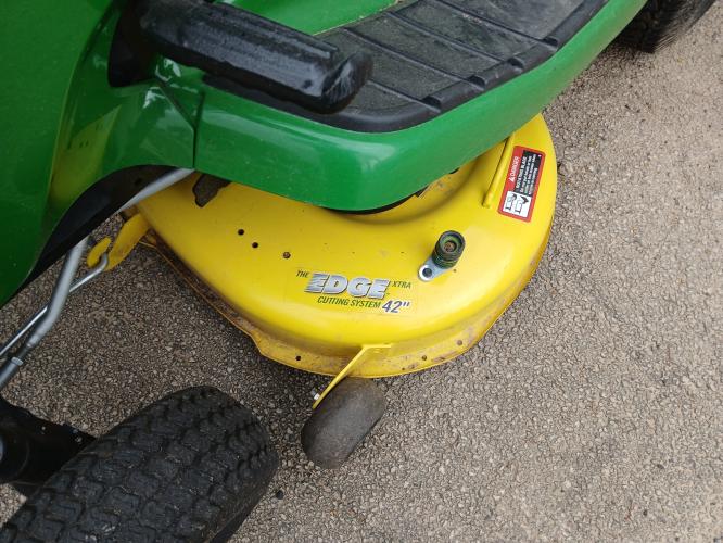John Deere X300