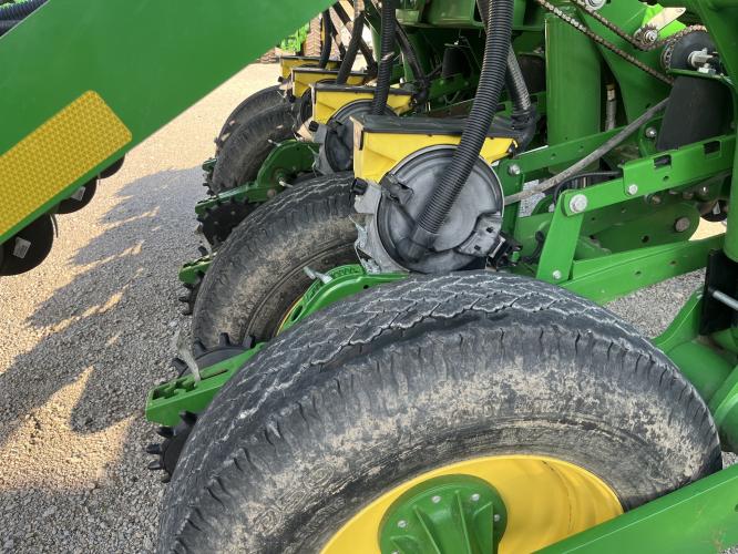 John Deere 1795