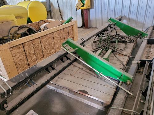 2013 John Deere Basket