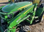 John Deere 2038R
