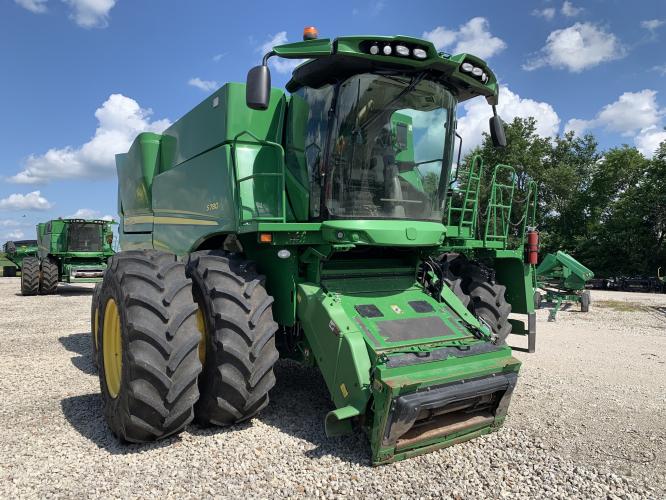 John Deere S780
