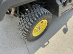 John Deere 835R