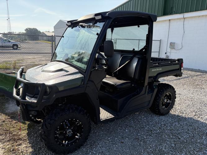 John Deere XUV835M
