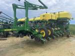 John Deere 1775NT