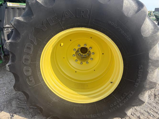 John Deere 9530