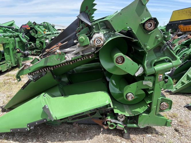 John Deere C12F